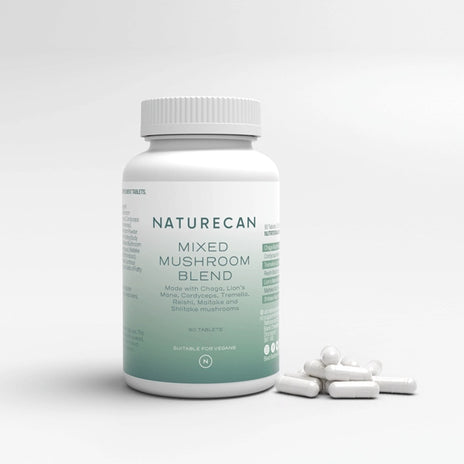 Kompleks grzybowy w kapsułkach - opakowanie na białym tle